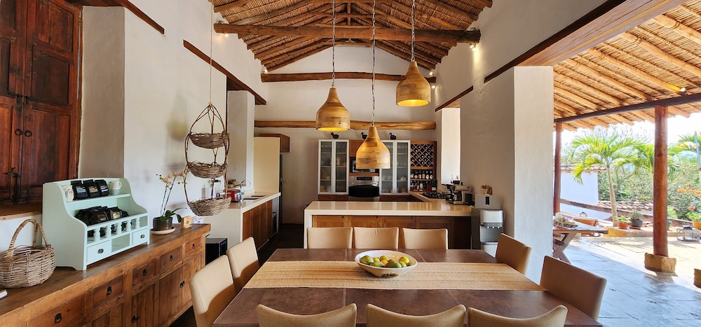 Casa Yahri
