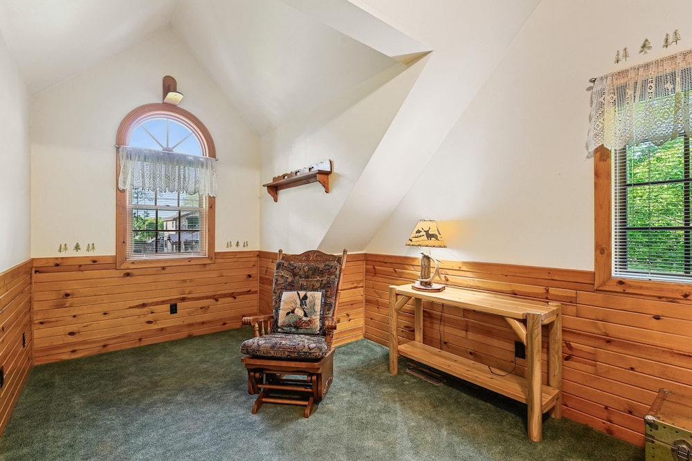 Wazeecha Lodge in Wisconsin Rapids