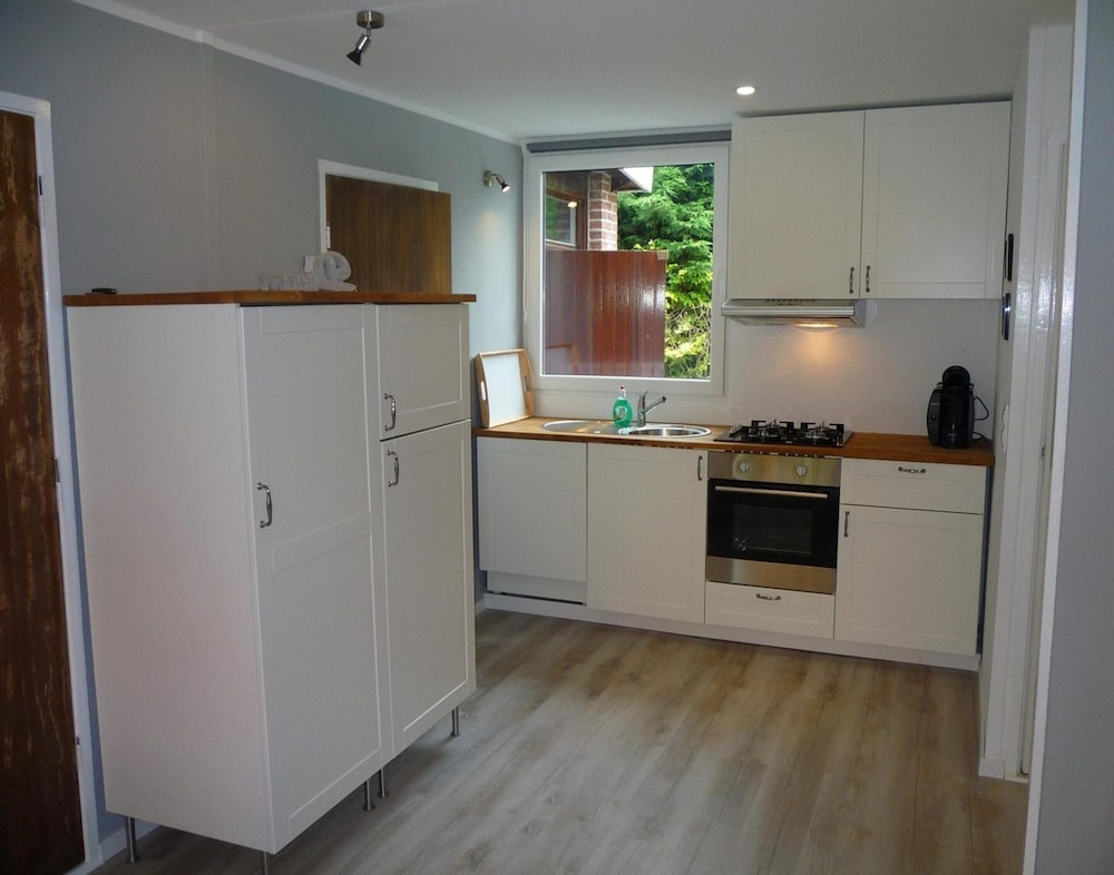 Cosy Holiday Home Near Beach
