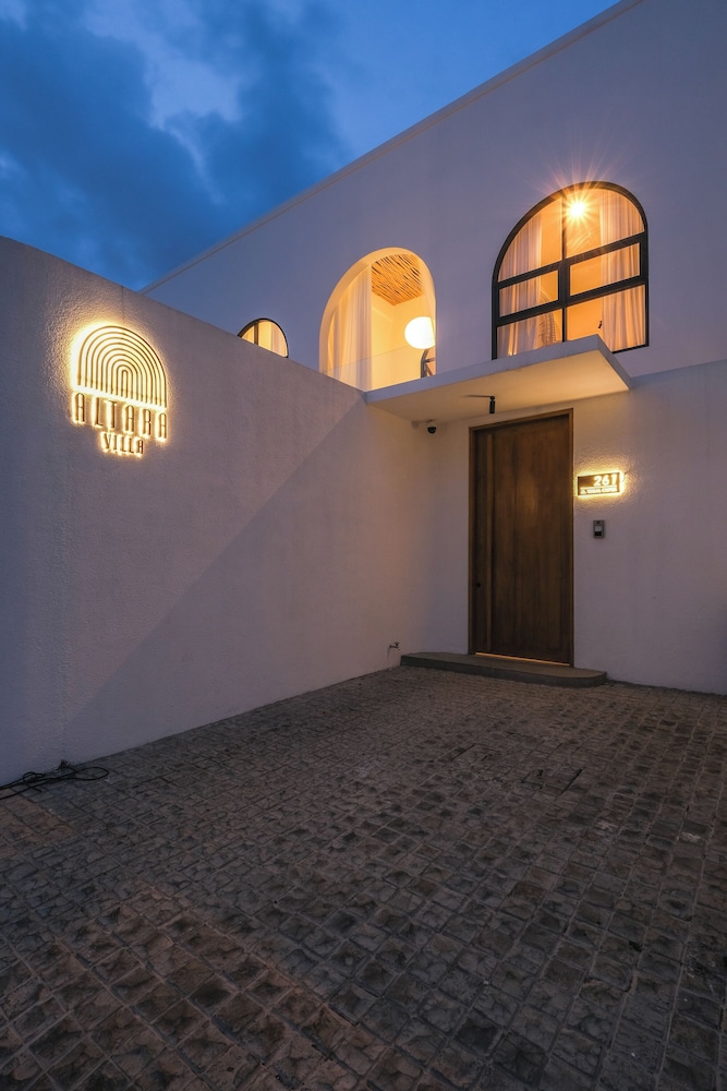 Altara Villa Umalas