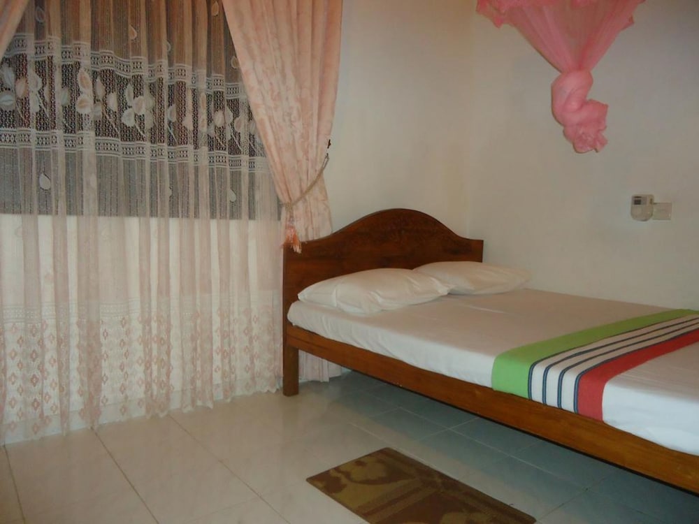 Cinnamon Holiday Village