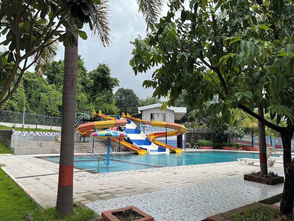 Rustic River Resort