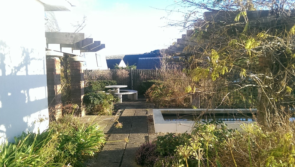 Dunbur Lodge