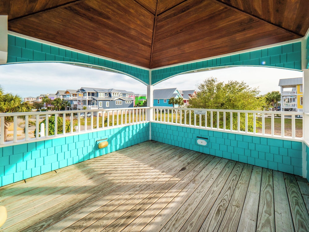 1 Pleasure Island Kure by Carolina Retreats