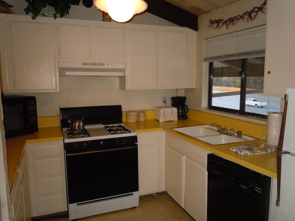 Snow Summit Townhouse Rentals & Sales