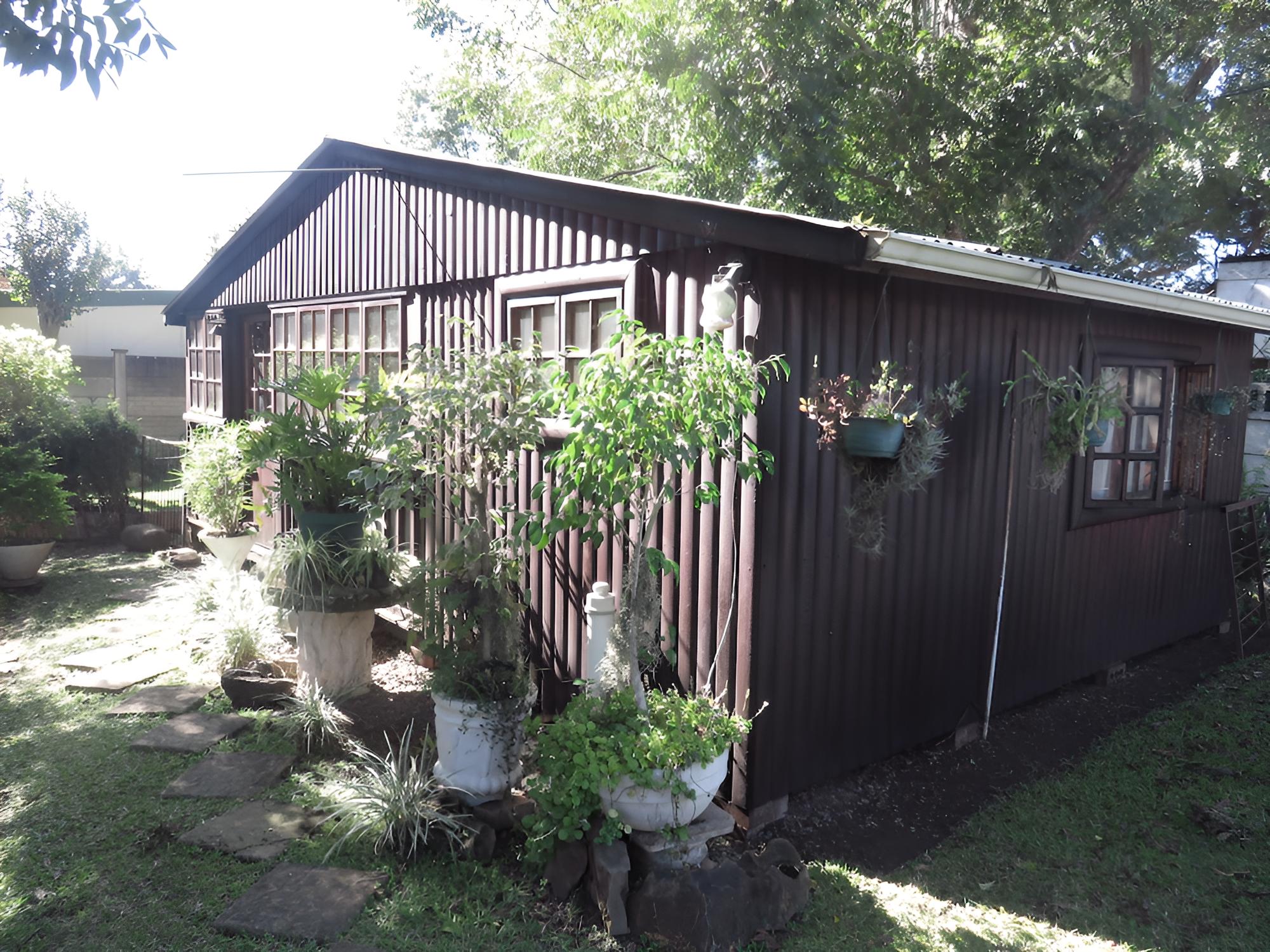 Jean Lee Bed & Breakfast