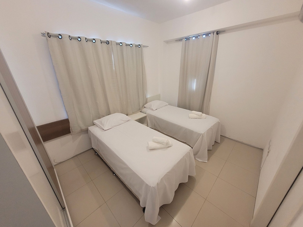 Apart With 2 Bedrooms, 150m From the Beach Kvd0201