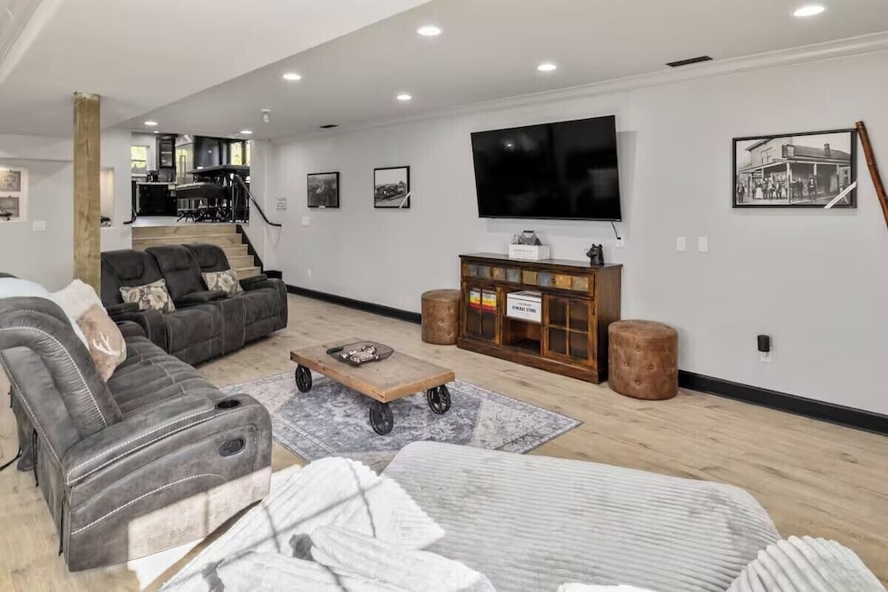 The Three Bears Retreat - King suites