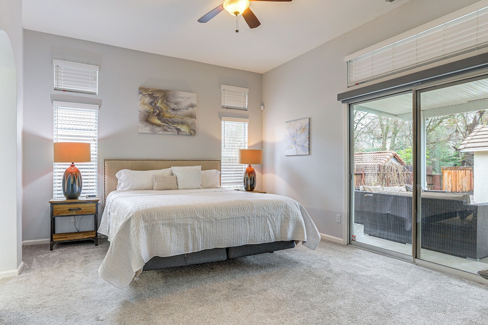 Family Home Near Folsom Lake in El Dorado Hills!