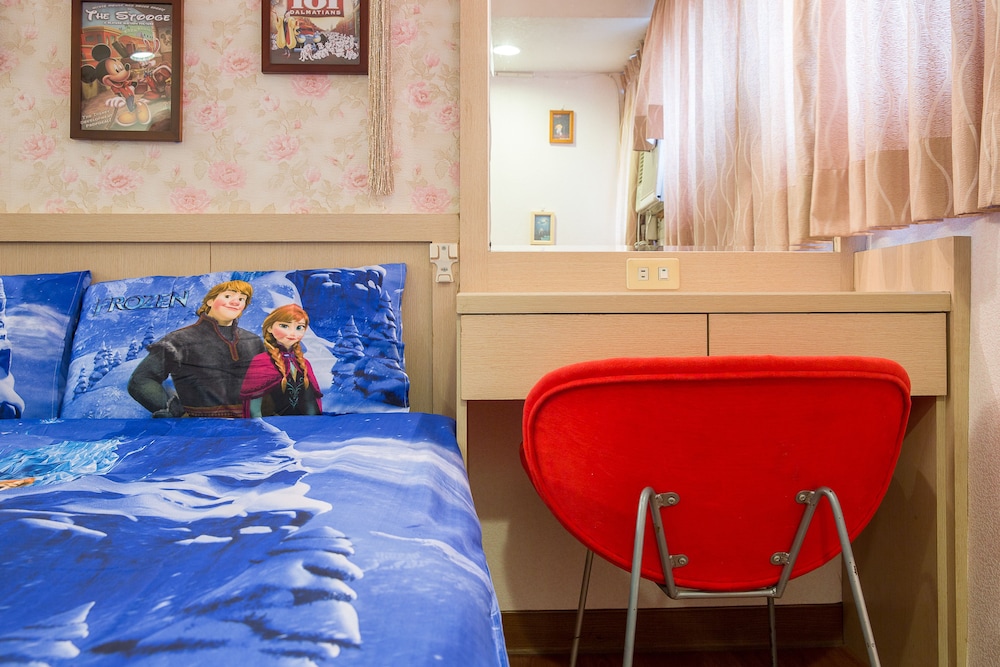 Cozy Room