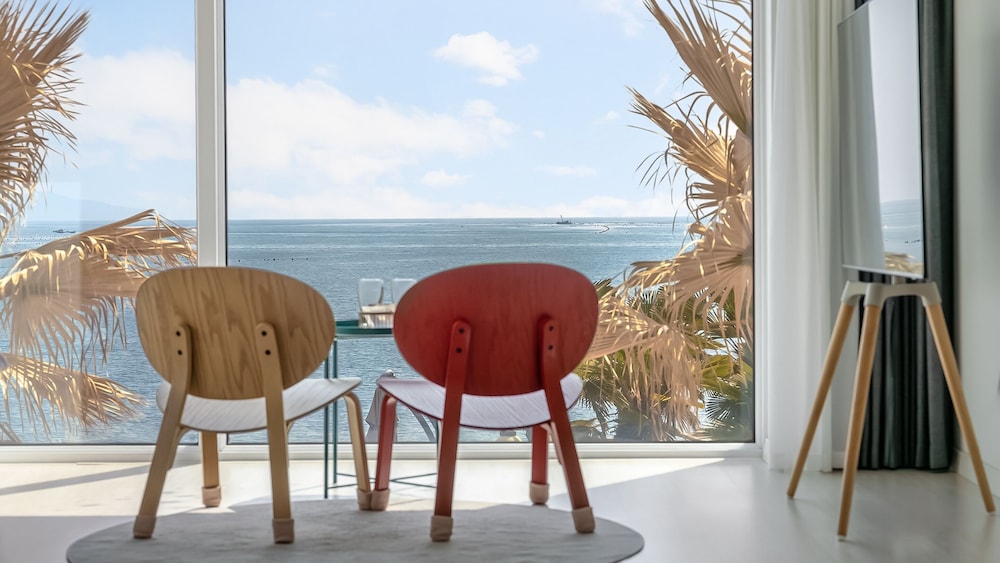 Namhae Orosy Bada Pool Villa & Pension