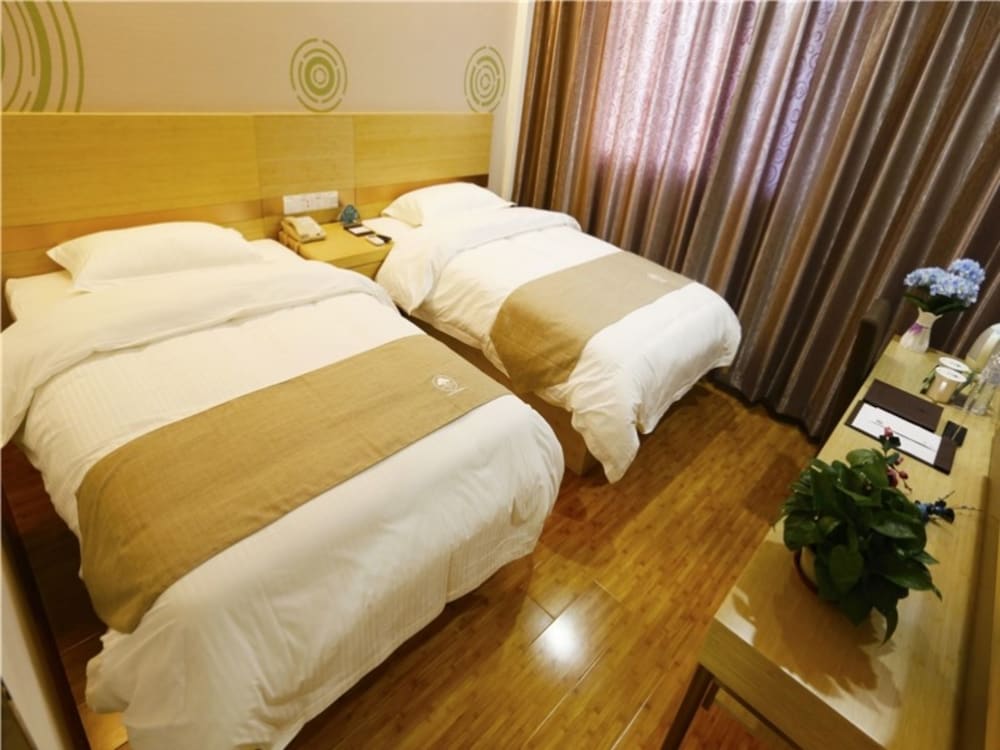 Beijing Vacations - GreenTree Inn Beijing Chaoyang District Maquanying Subway Station Express Hotel - Property Image 37