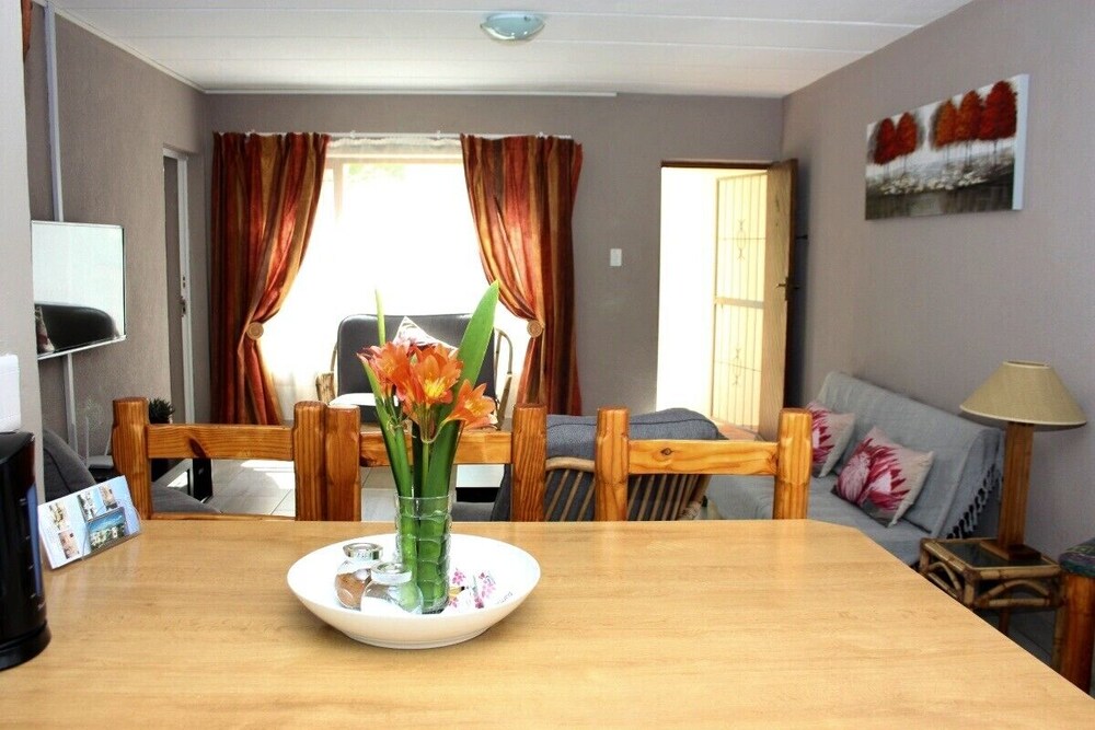 Amies Self-catering Apartments