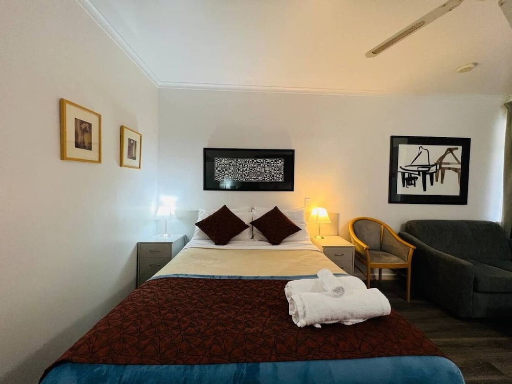 Unwind Glenelg Studio Apartment no 31