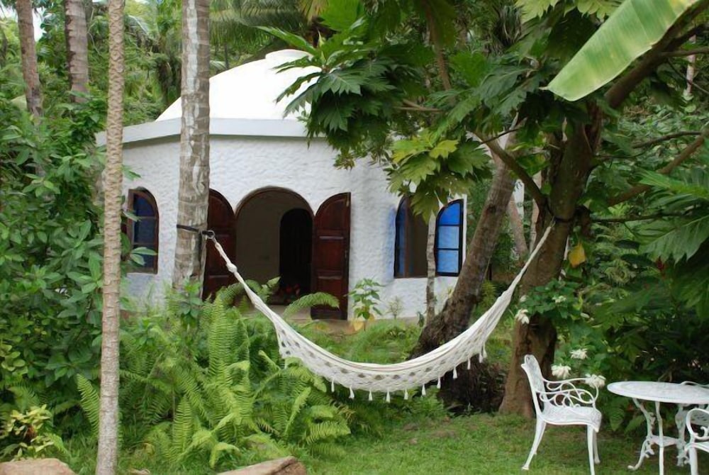 Secret Garden Villa