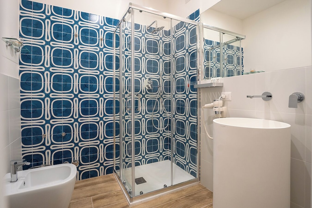H. G. Boutique Toledo Napoli Centro by ClaPa Group Dislocated Hospitality