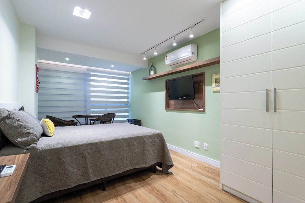 Apartamento em Itaipava com Piscina e Academia