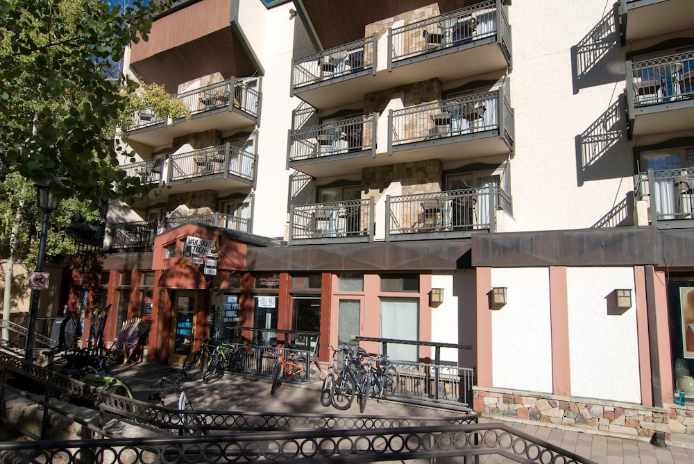 Lifthouse 306, Studio Condo view 5