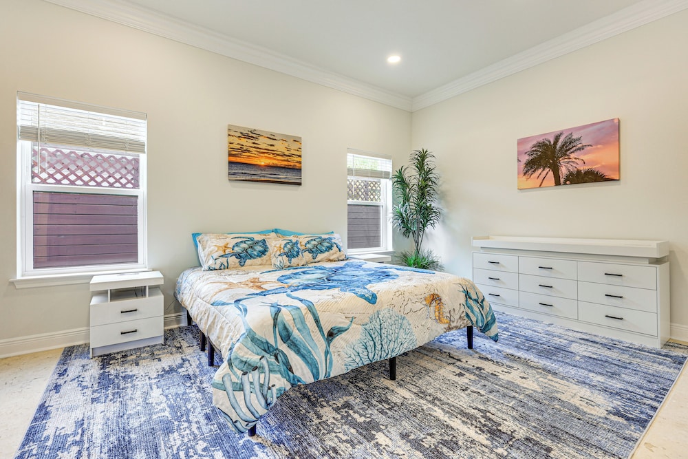 'the Blue Oasis' Jax Beach Gem w/ Coastal Charm!