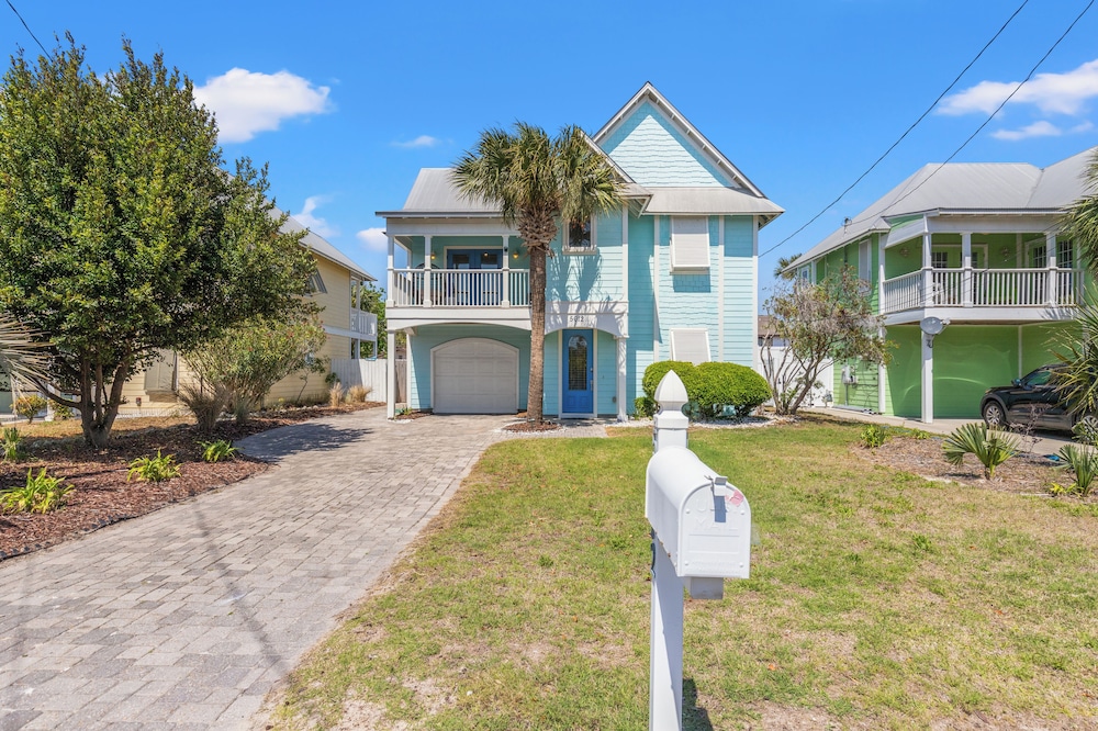 Seafoam Beautiful 3BR Home With Heated Private Pool - 4 Min Walk to Beach!