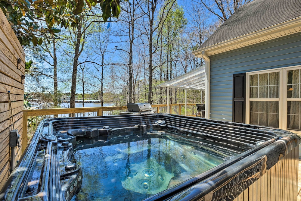 Lakefront Wedowee Home w/ Private Dock & Hot Tub! view 3
