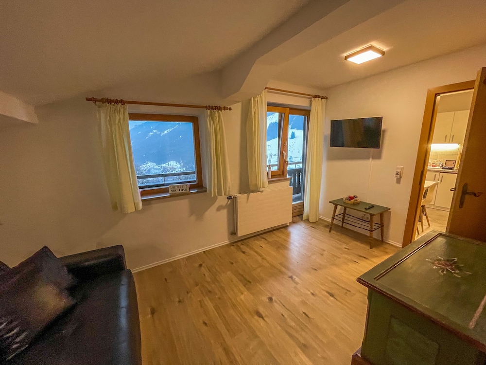 Saalbach Apartments Landhaus Bernkogel