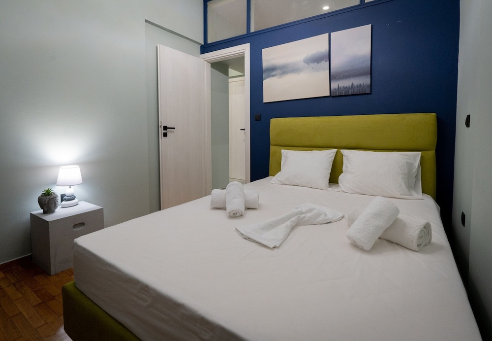 LIV - Comfortable Designer Apt in Lycabettus