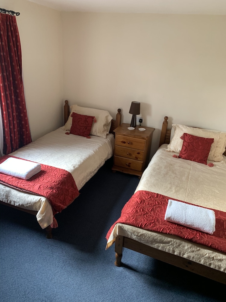 The Dog & Doublet Inn view 4