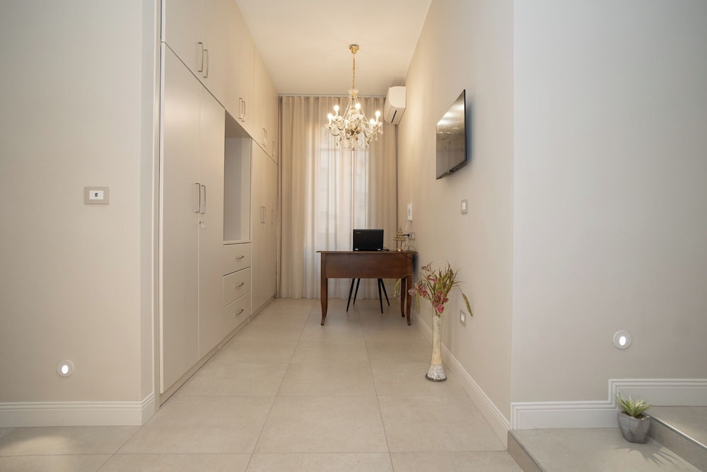 Amnis rooms