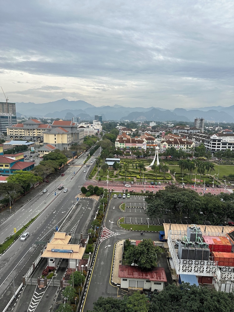 ICC Luxury Suites Ipoh City Centre
