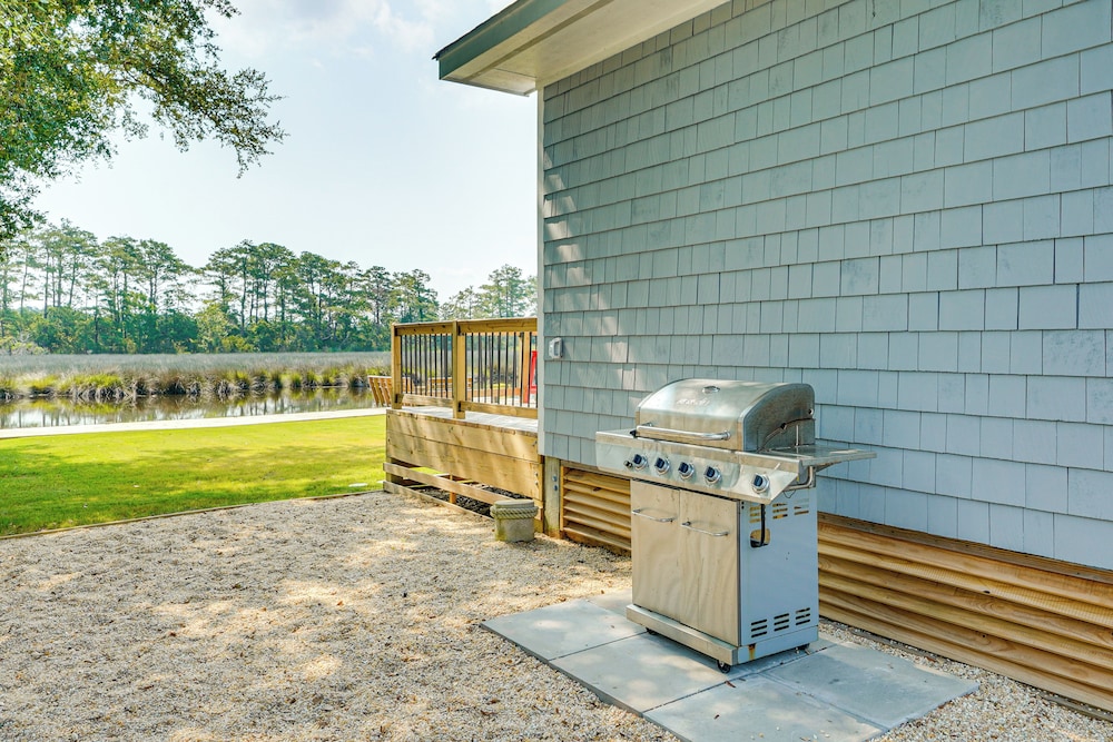 Private Beach Access & Hot Tub: Kitty Hawk Haven