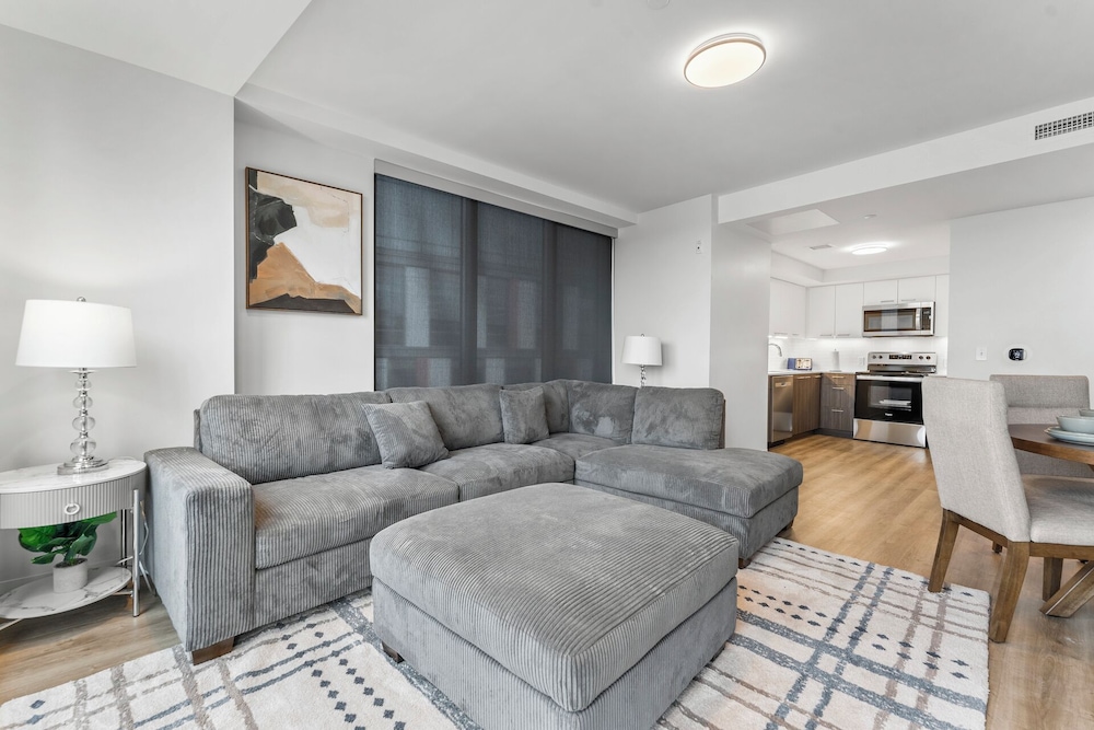 Furnished Apts near Harvard Stadium