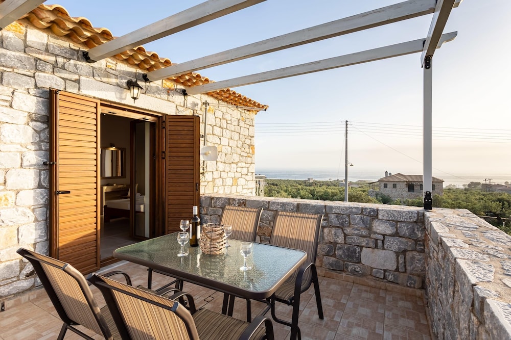 Mani Stone Villa Majlinda - Tranquil Getaway Gem view 5