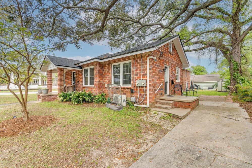 Stay & Play in Pensacola: Apartment Near Dtwn