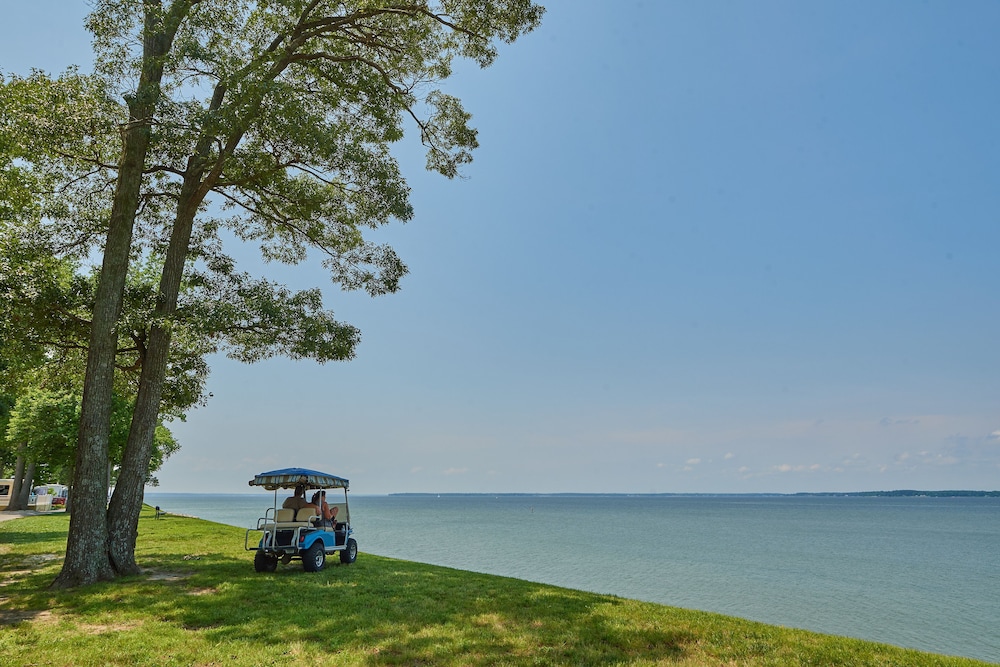 Grey's Point Camp