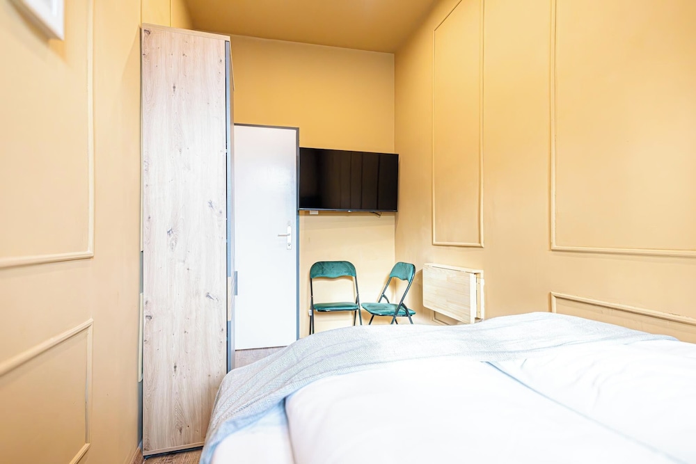 Group Friendly 4BR Near Westbahnhof