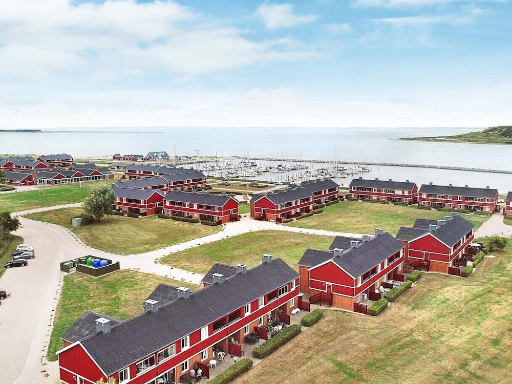 5 Person Holiday Home on a Holiday Park in Lemvig