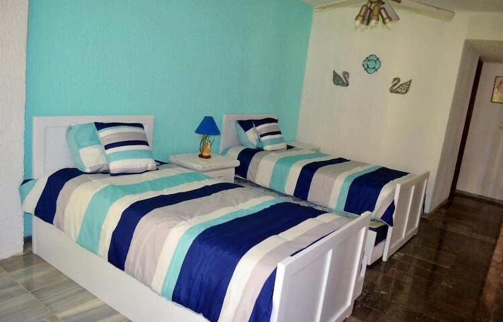 Tu Casa En Zona Hotelera a una Cuadra de la Playa