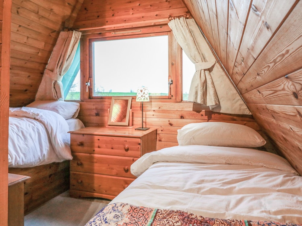 Rose Lodge view 5