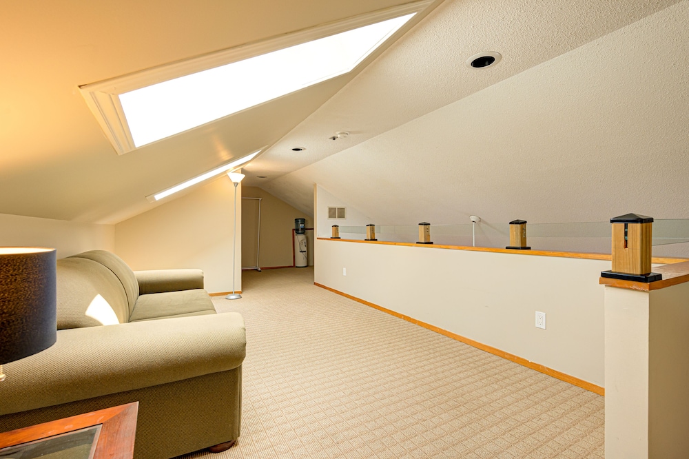 St. George Suites by Hoco Hotels Collection