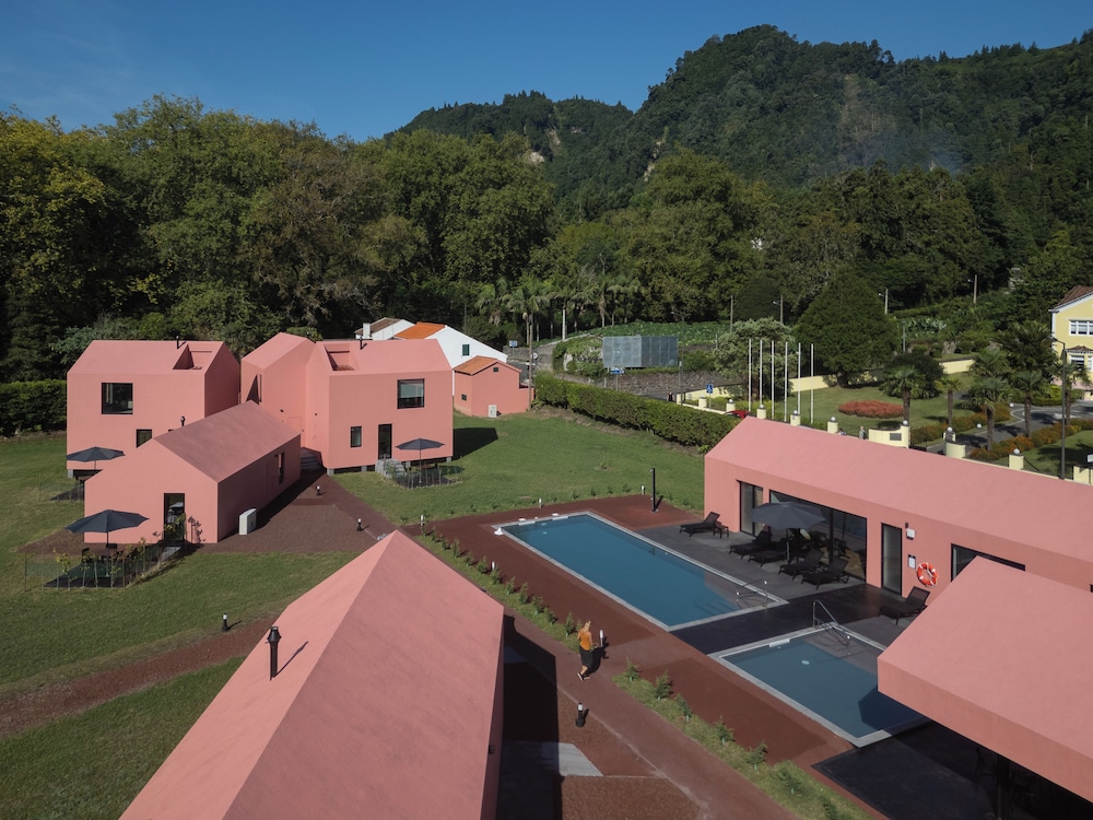 Canto's Green Garden & SPA