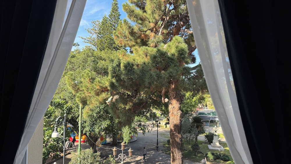 AC GOLD B&B Boutique Rooms & Suite