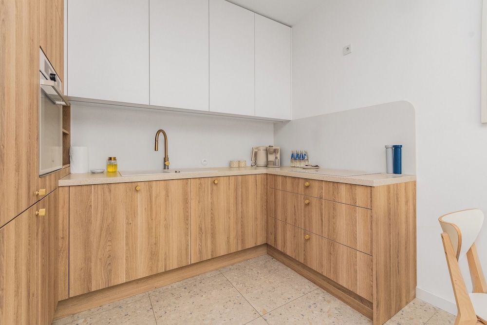 Letnicka Offline by Grand Apartments