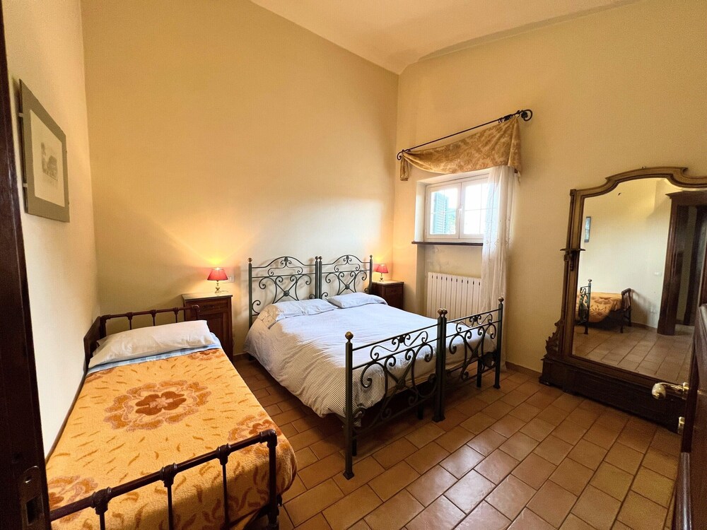 Apartment in Umbria Near Vineyards photo 4