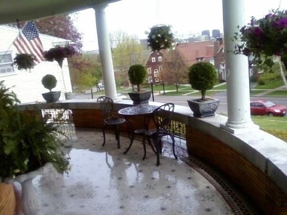 WC Lipe Mansion