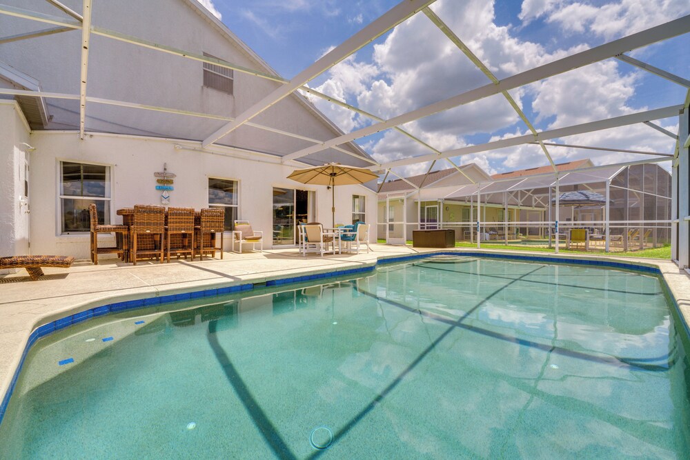 11 Mi to Disney: Home w/ Game Room & Heated Pool