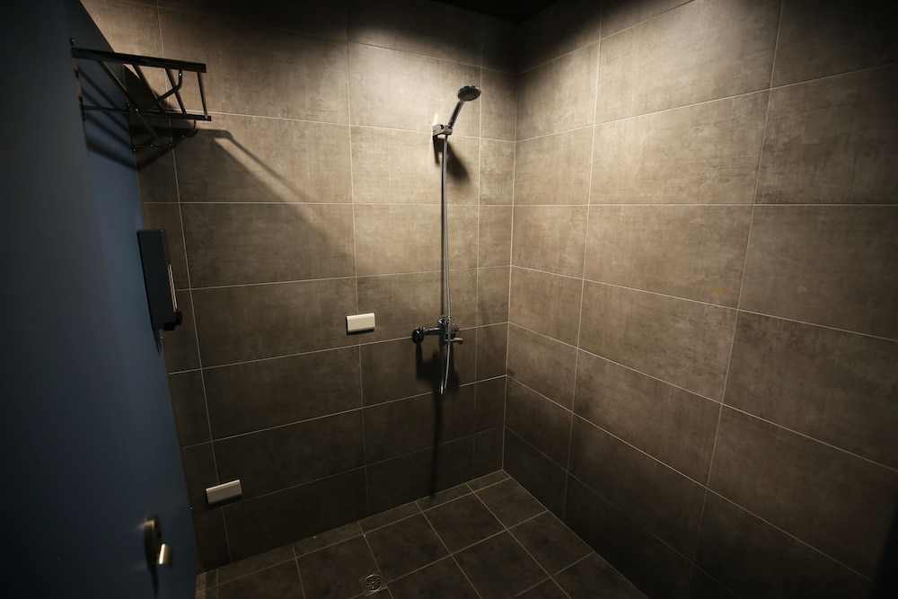 Nys Loft Hotel - Hostel