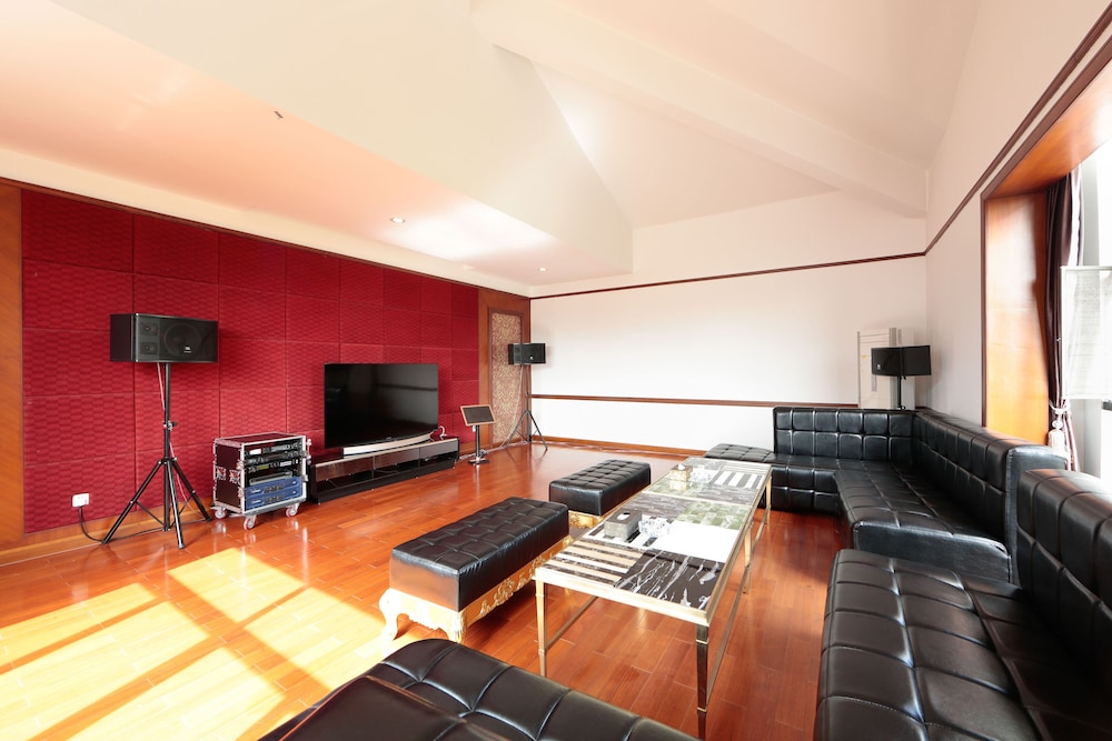 Milake Holiday Villa
