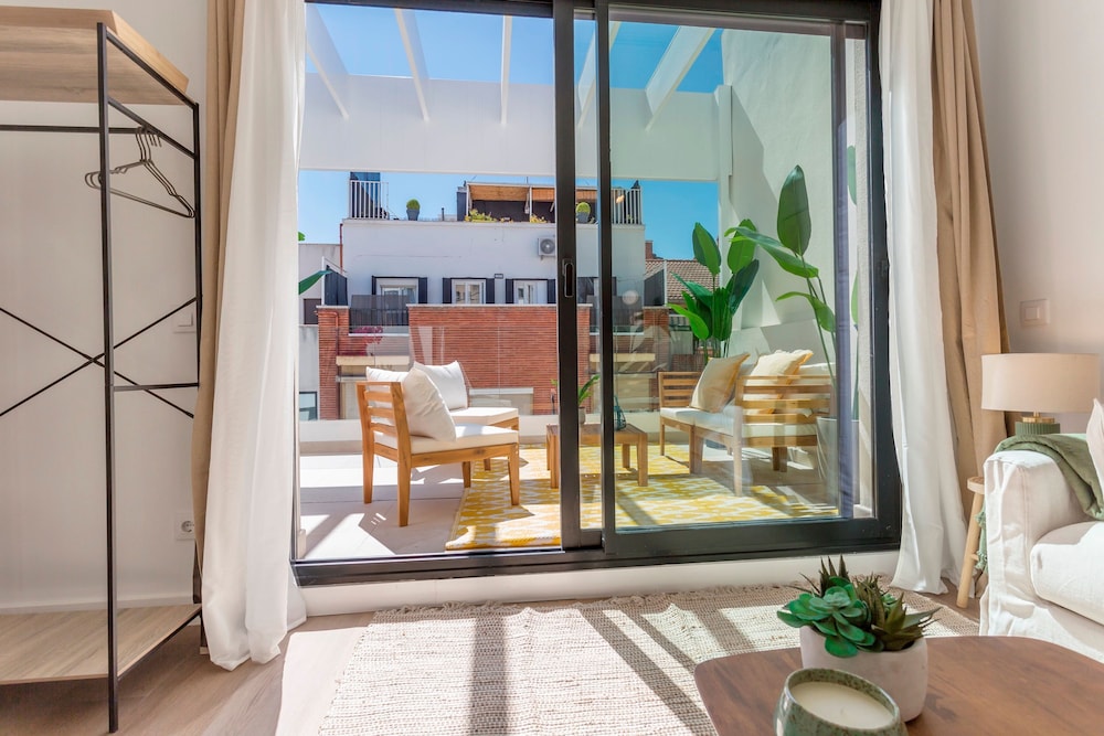 Exclusive Penthouse With Private Terrace in Madrid Zabaleta V
