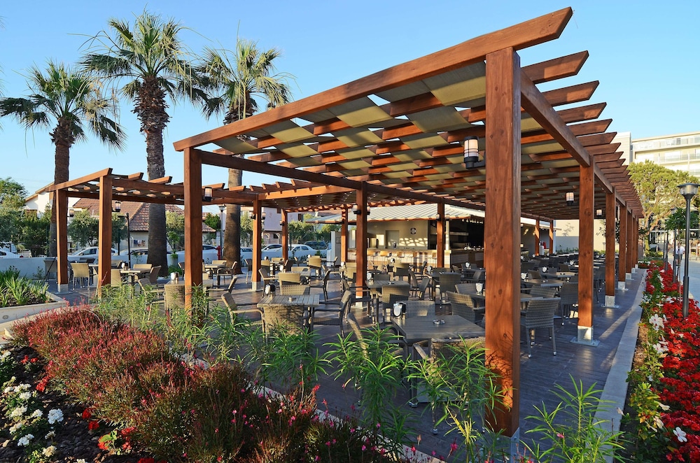 Palm Wings Beach Resort & Spa Kusadasi- All Inclusive